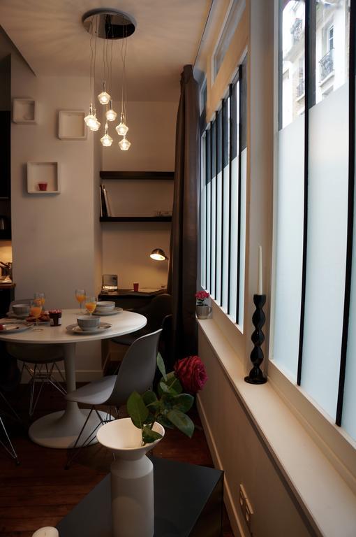 Studios De Charme A Montmartre Παρίσι Δωμάτιο φωτογραφία
